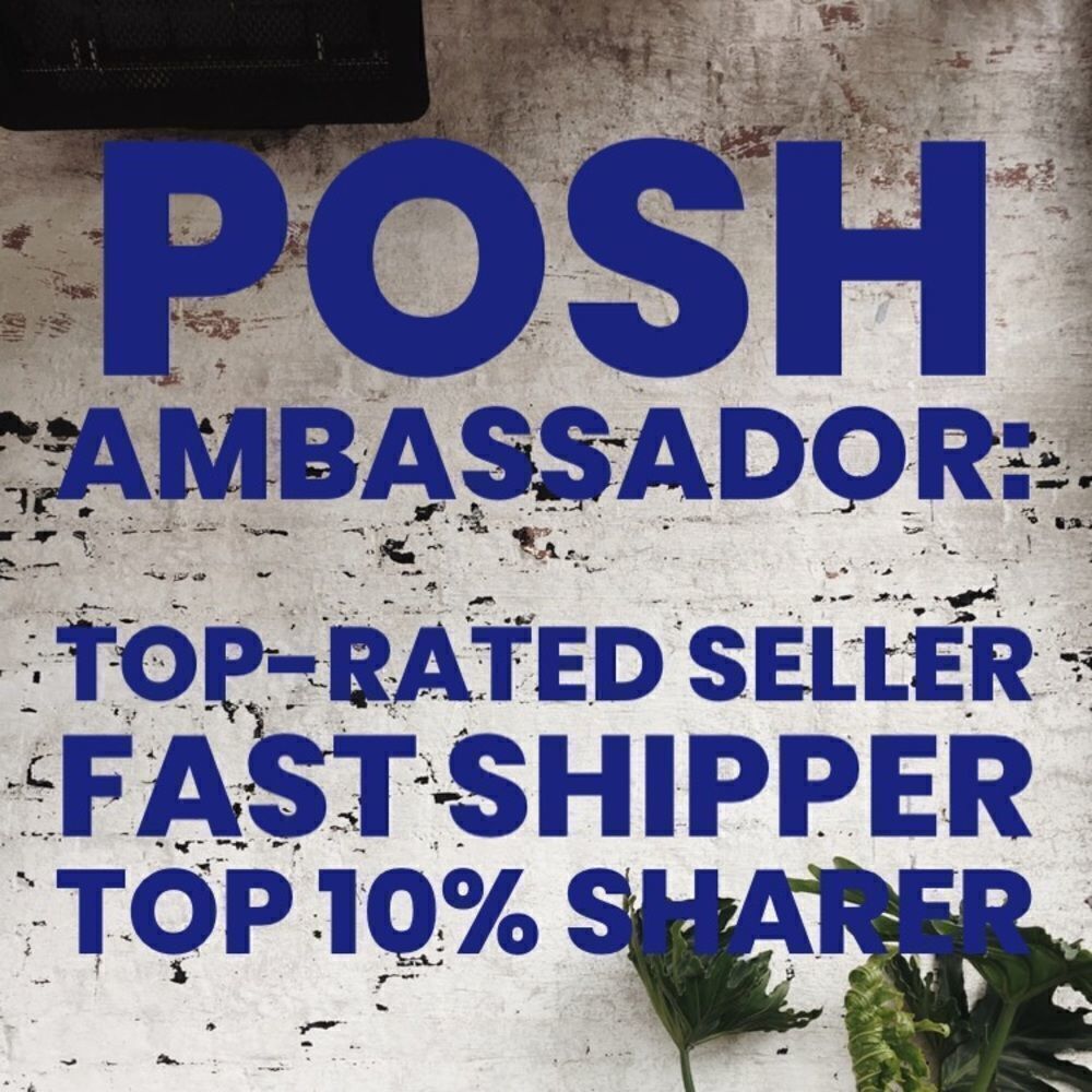 W 👓Posh Ambassador 👗Fast Shipping!